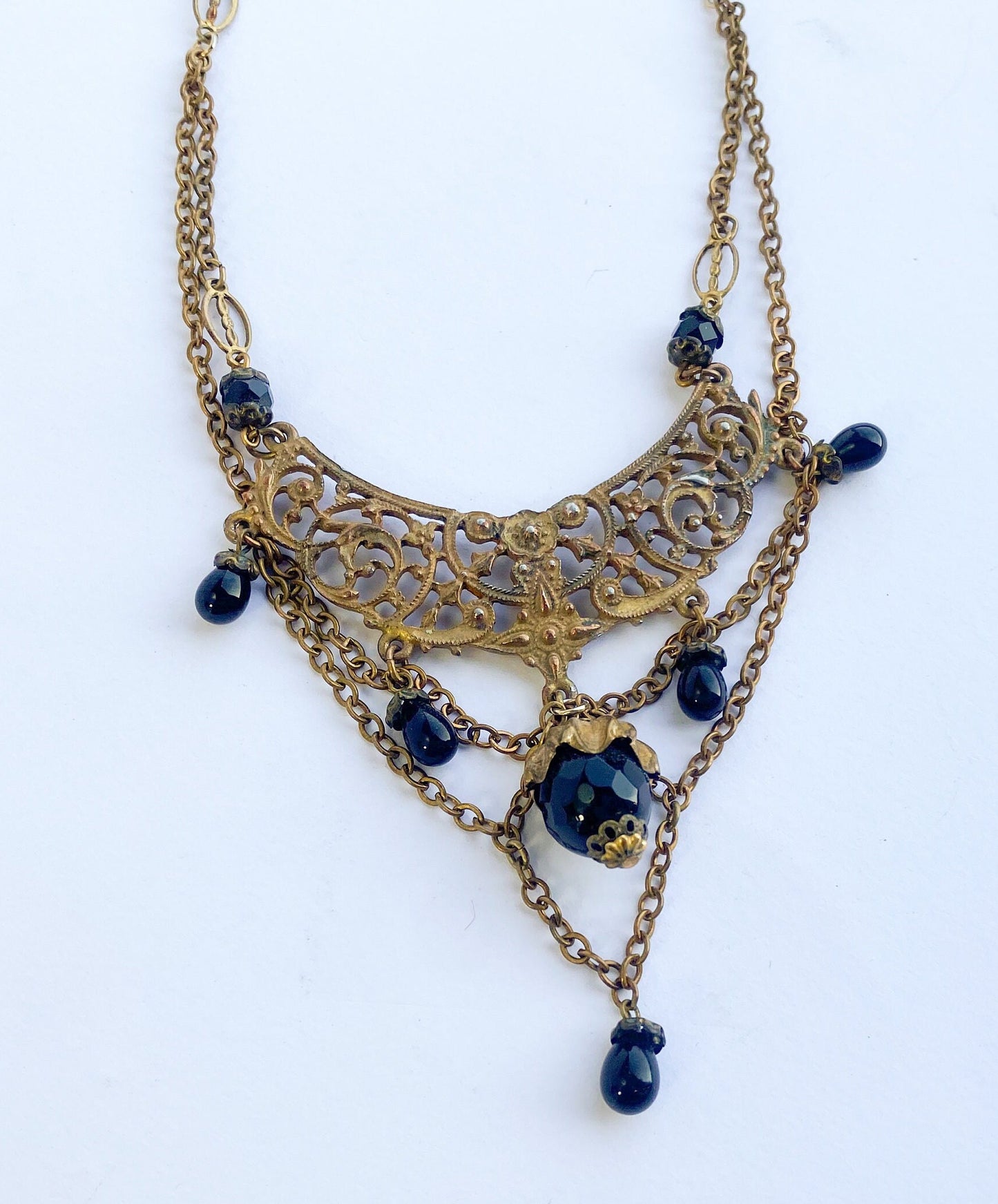 1940s Gold Filigree Brass Necklace | 40s Gold Filigree & Black Glass Pendant Necklace