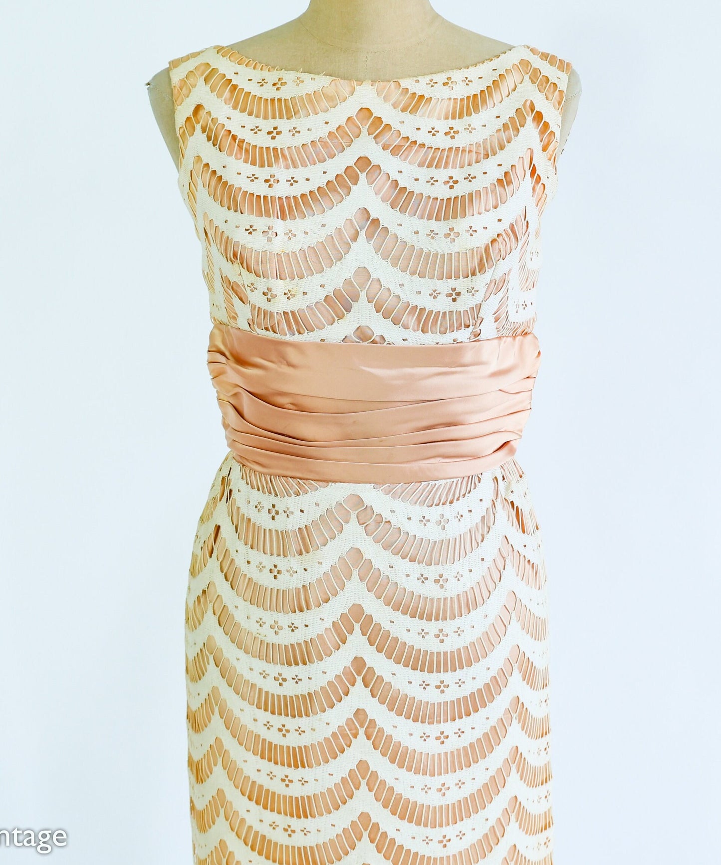1950s Apricot & White Lace Sheath Dress, Small