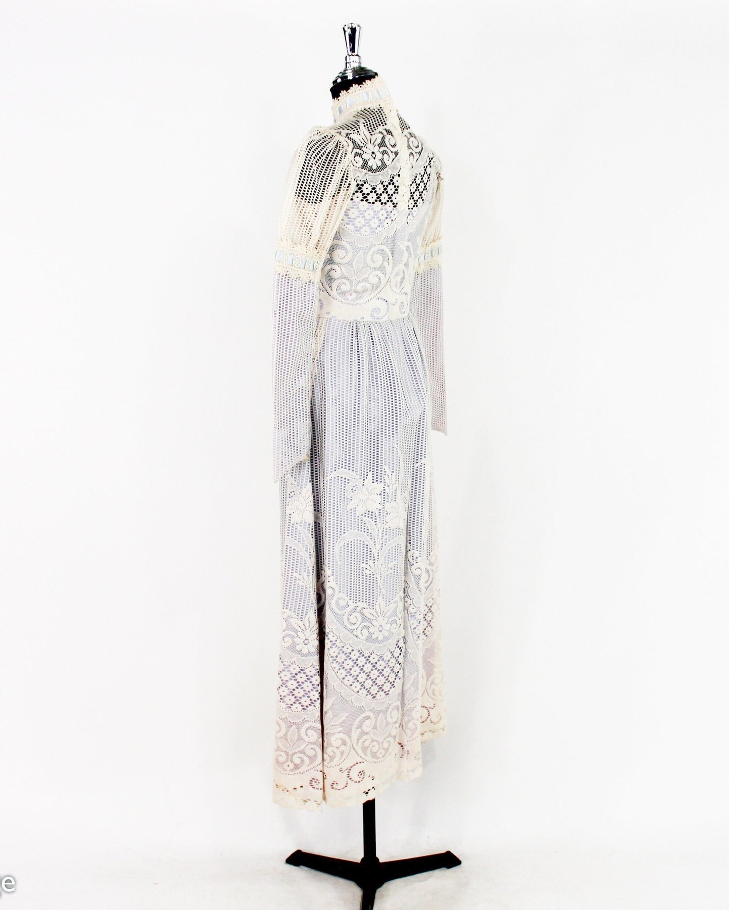 1970s White Lace Maxi Dress, Bohemian Wedding, Extra Small