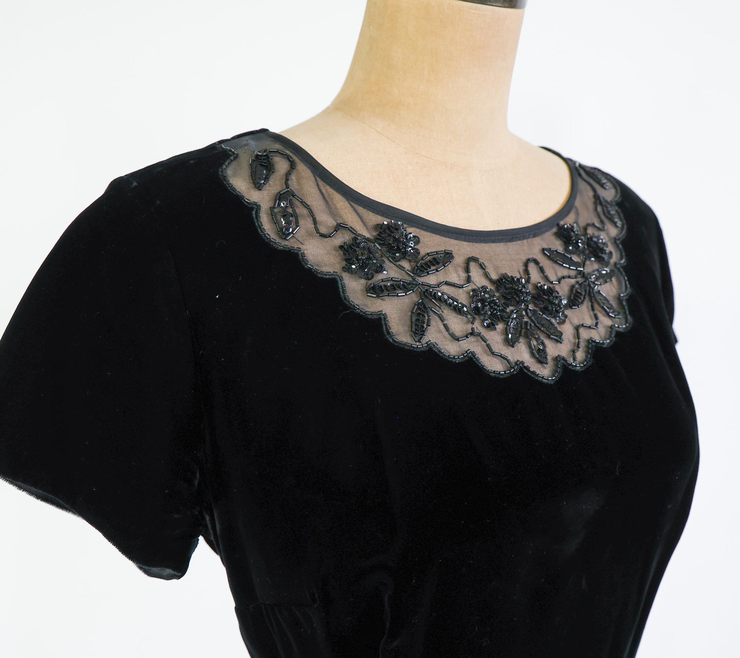 1950s Black Velvet Cocktail Dress, Large