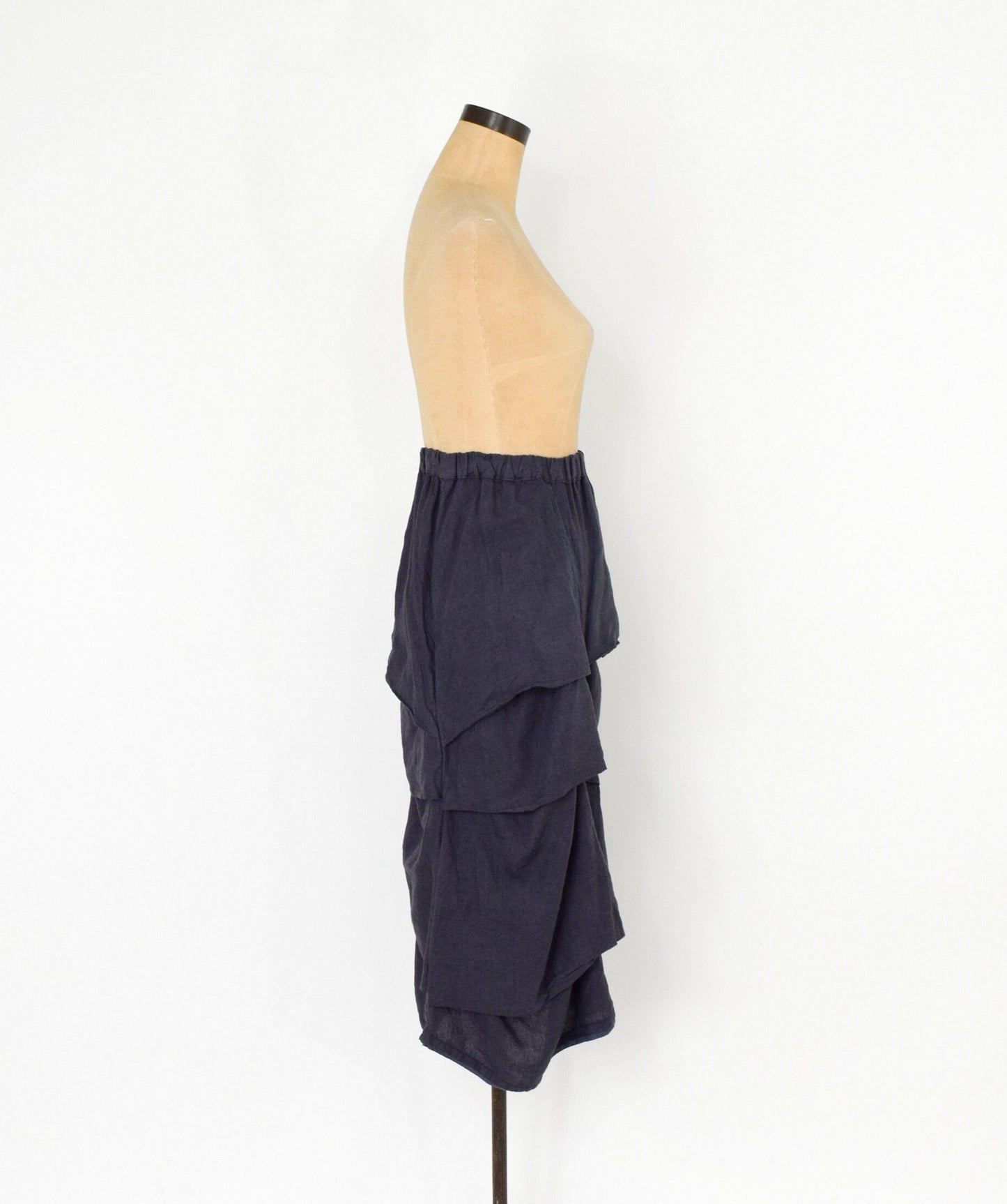 1980s Cynthia Ashby Linen Set | Tiered Skirt & Blouson Top (Medium)