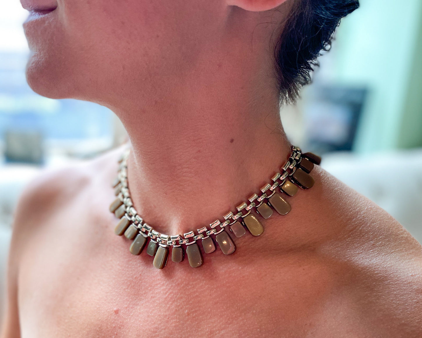 1960s Brown Lucite Necklace |  Plastic Choker