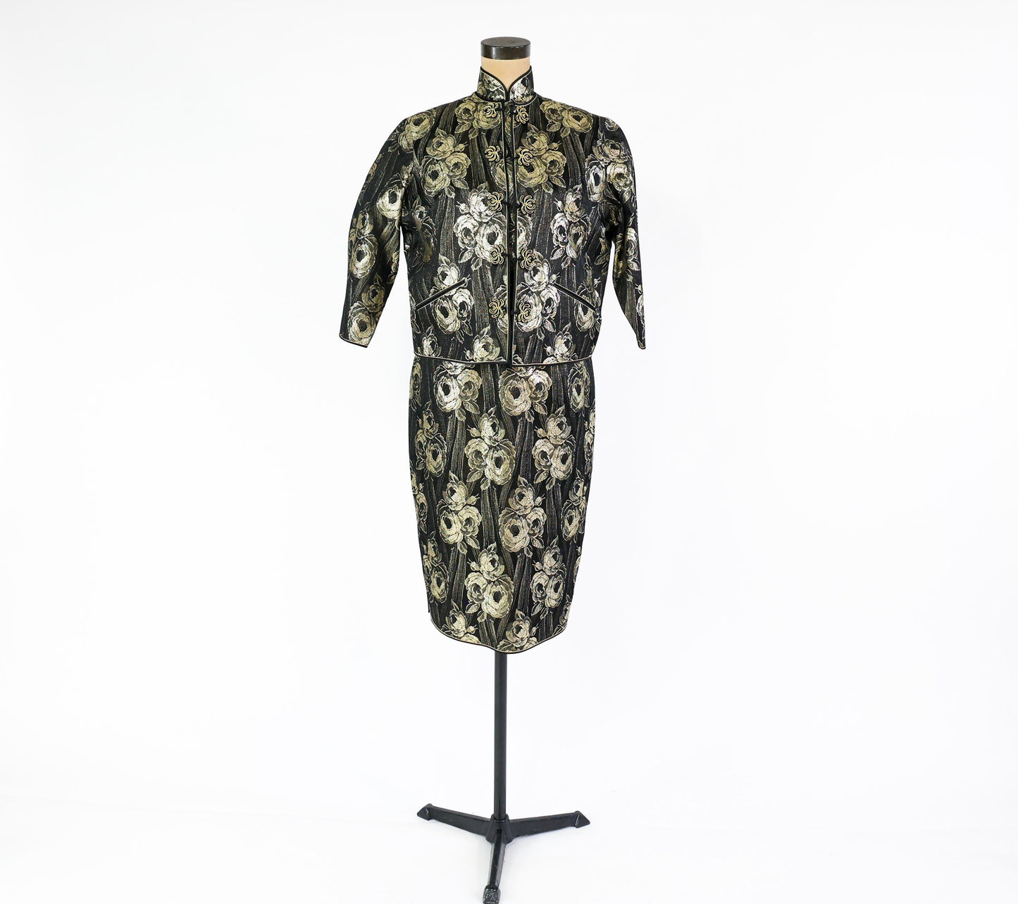 1950s Black Gold Metallic Brocade Cheongsam Dress and Matching Jacket, Large