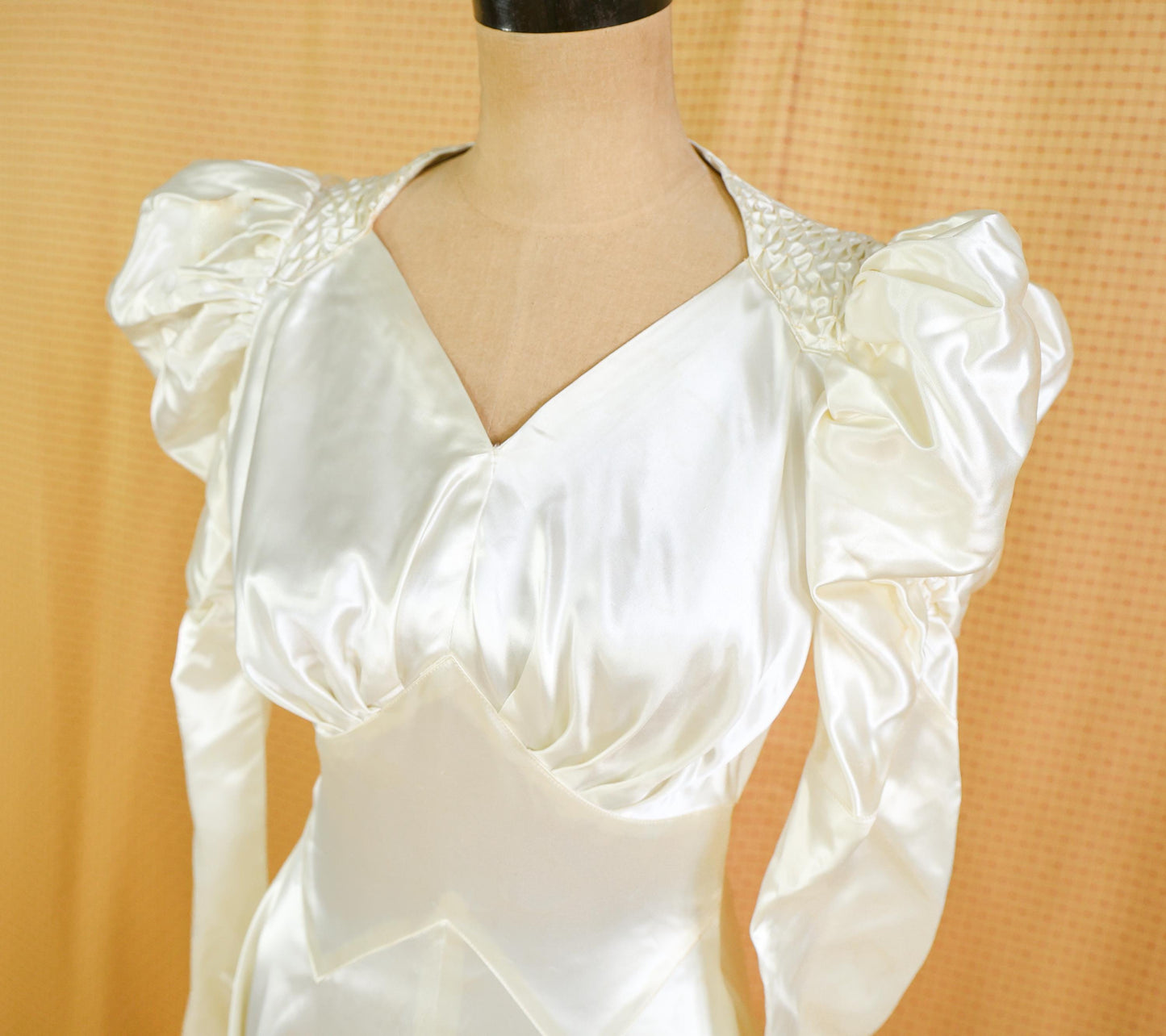1930s Ivory Satin Long Wedding Dress with Heart Sleeves, Extra Small