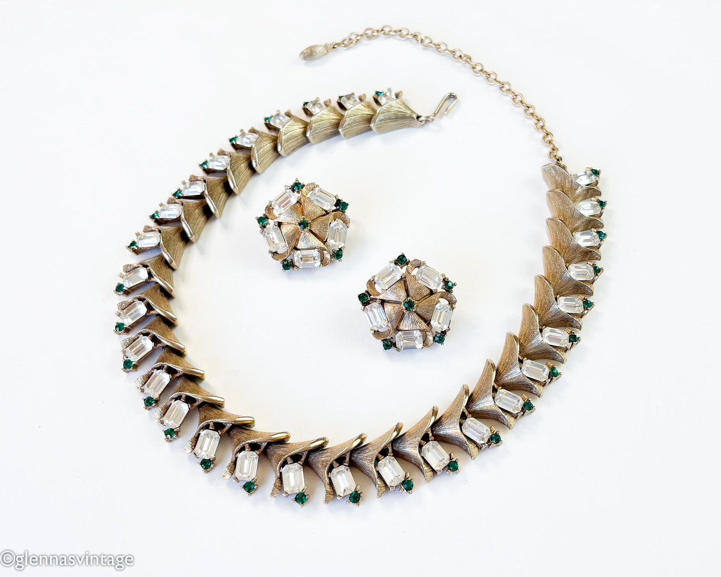1950s Vintage Gold Rhinestone Necklace Earring Set | Emerald Green Accents