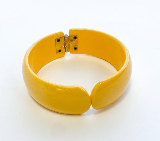 1930s Butterscotch Bakelite Clamper | Yellow Hinge Bracelet
