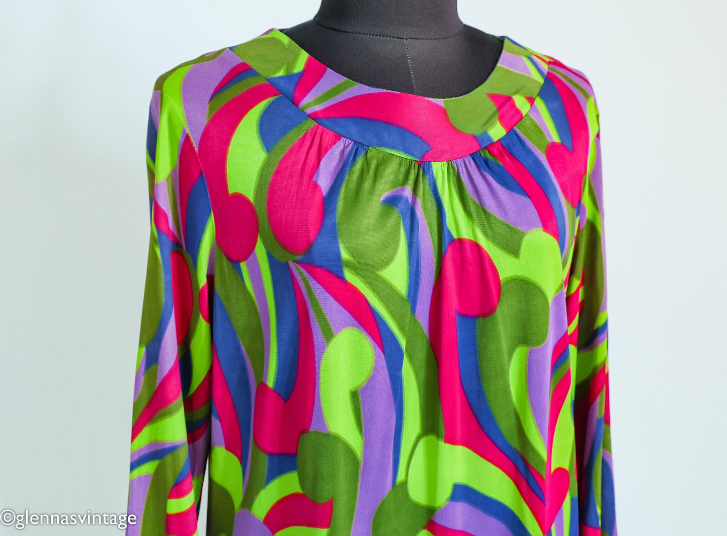 1960s Op Art Print Mini Dress | 60s Colorful Nylon Abstract Dress | Royal Miss | Large