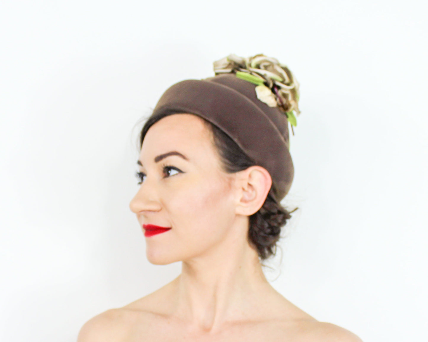 1950s Brown Velvet Flower Hat
