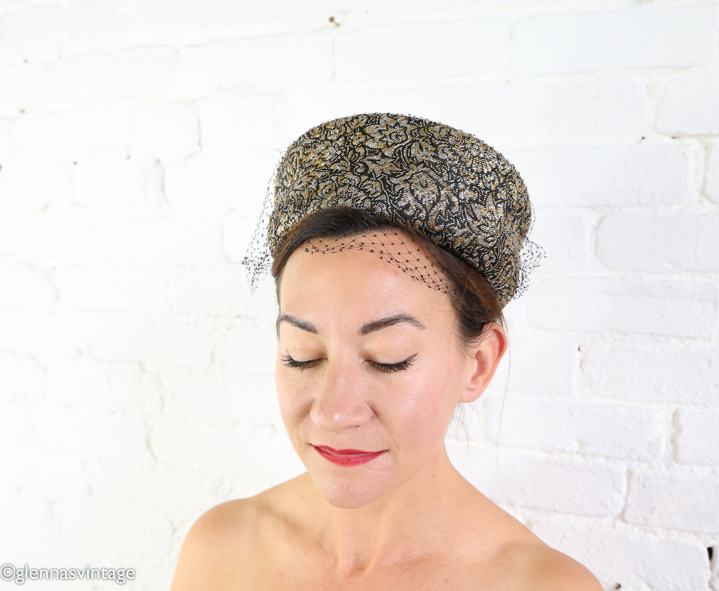 1960s Black & Gold Metallic Pillbox Hat