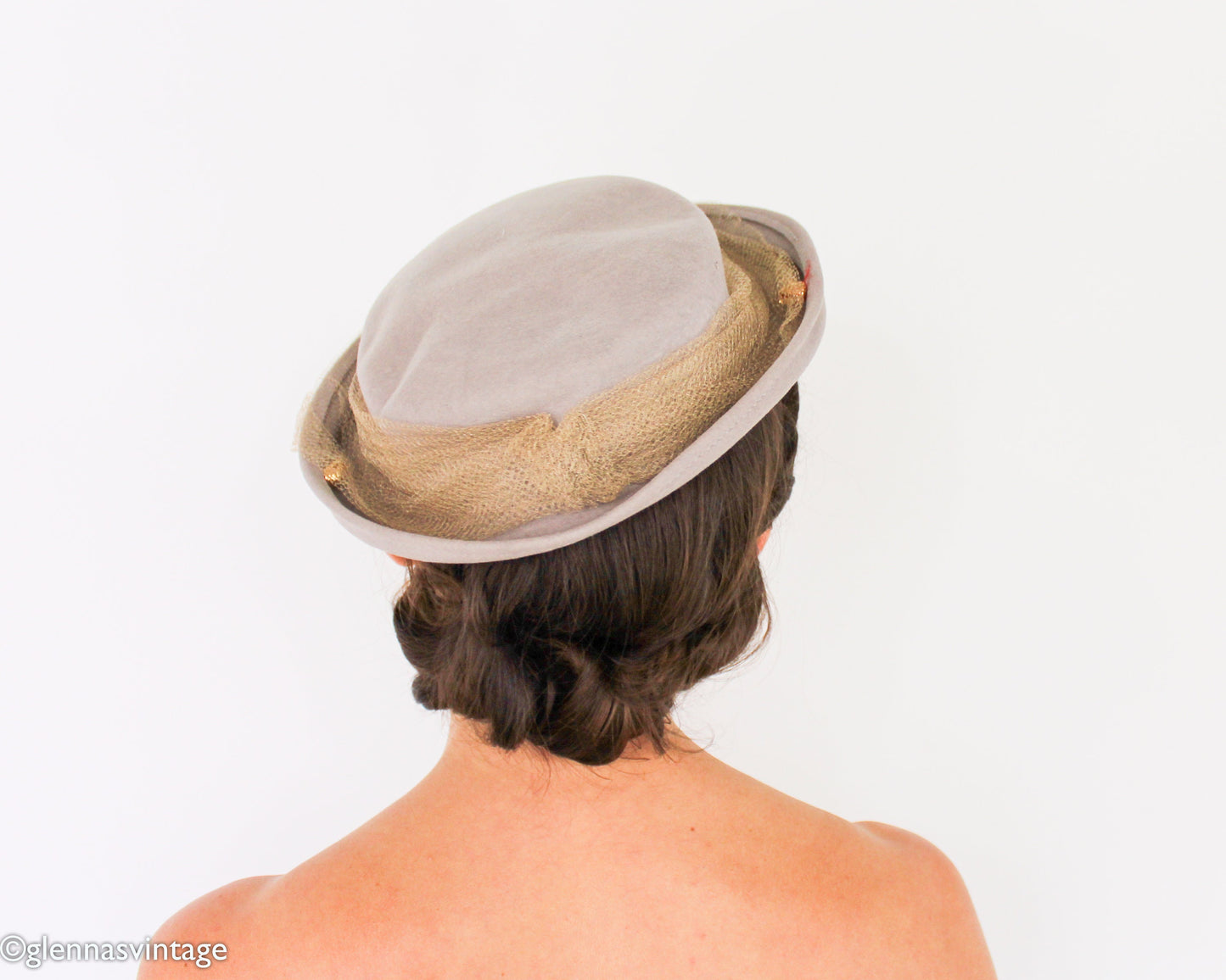 1950s Grey Wool Pillbox Hat with Gold Trim