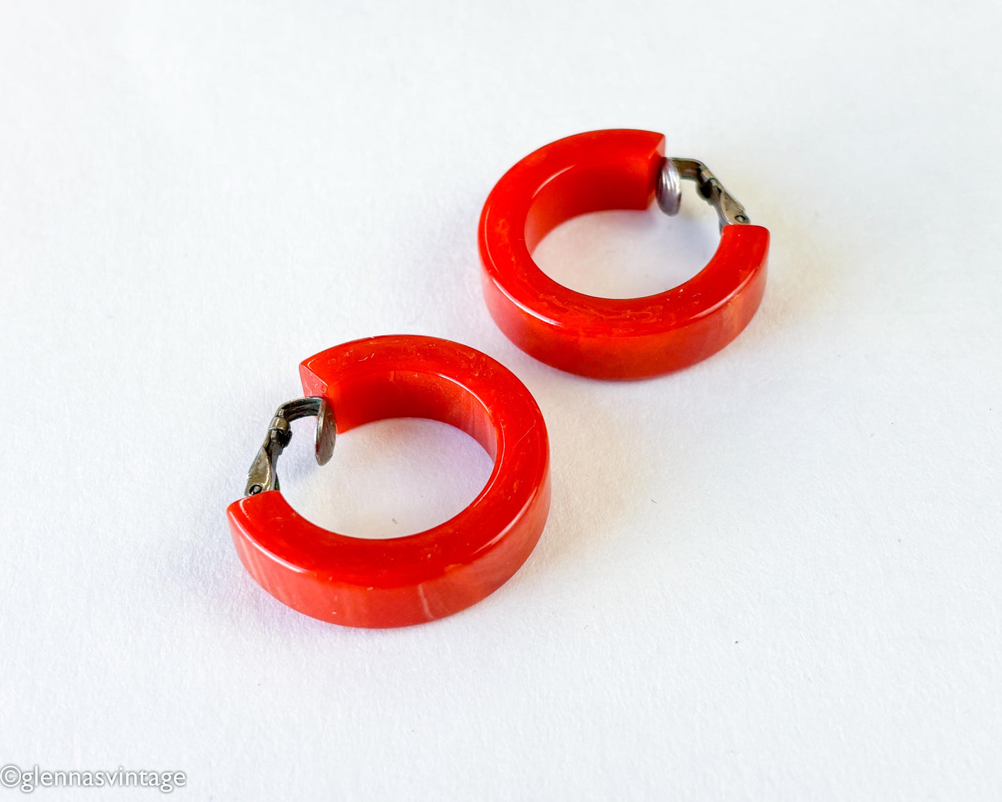 1940s Red Bakelite Earrings | Red Hoop Plastic Clips