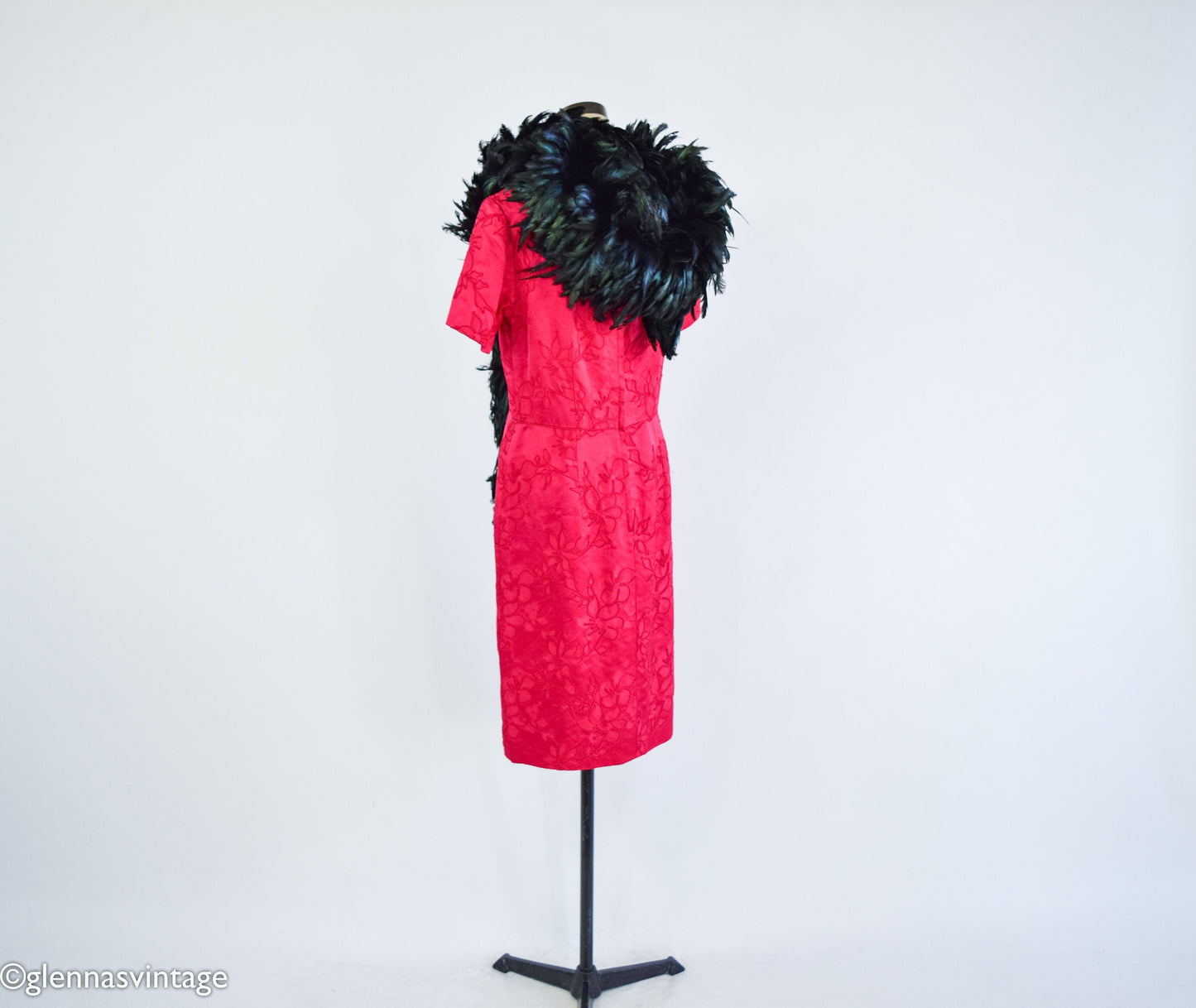 1900s Iridescent Black Feather Boa with Silk Backing and Ties, Edwardian Era Scarf