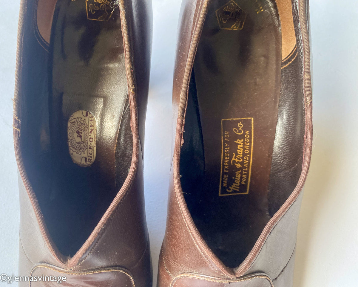 1940s Brown Leather Peep Toe Pumps Heels, 9 Narrow