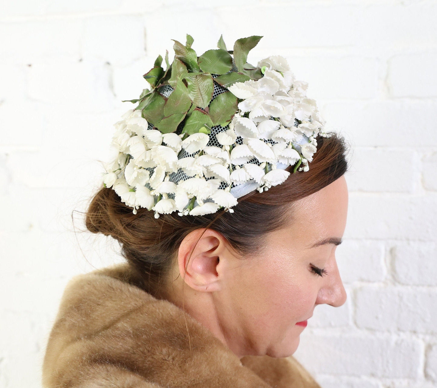 1950s White Flowers Fascinator Hat