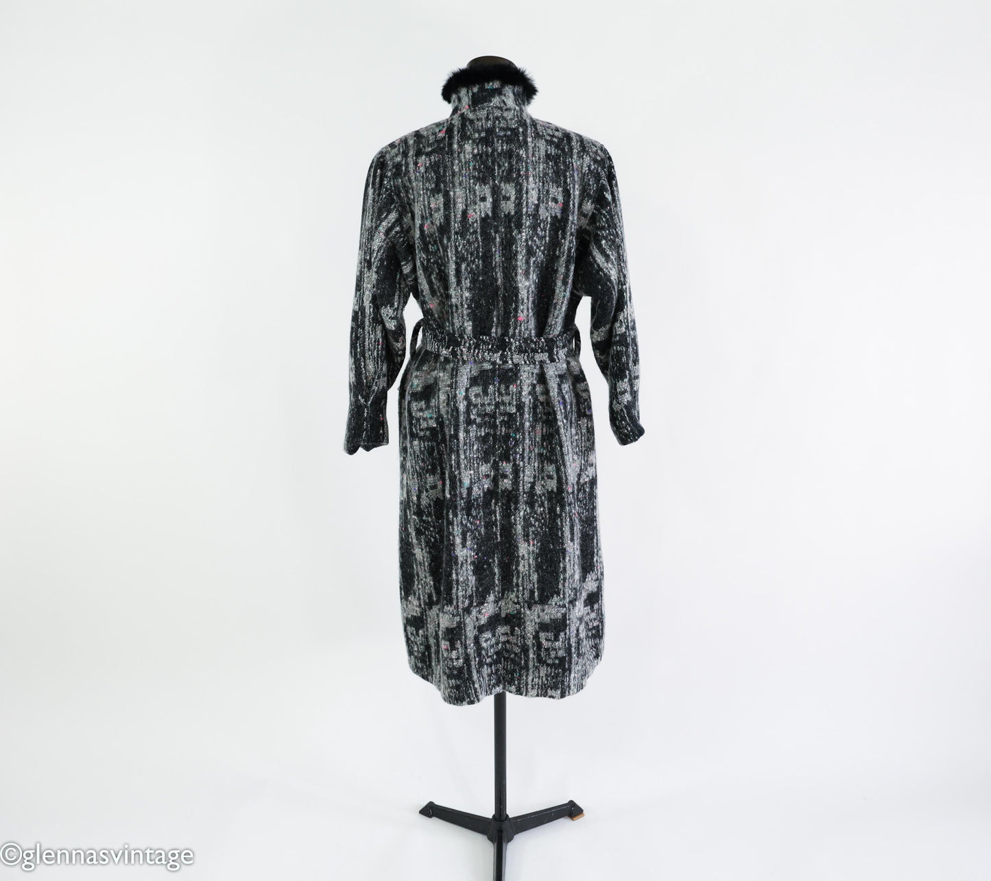1980s Gray Wool Winter Coat with Fur Trim, Extra Large, 46" Bust