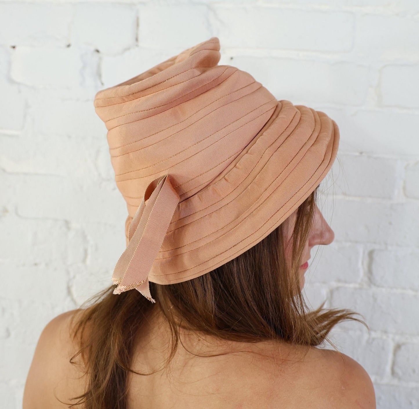 1940s Tan High Crown Hat