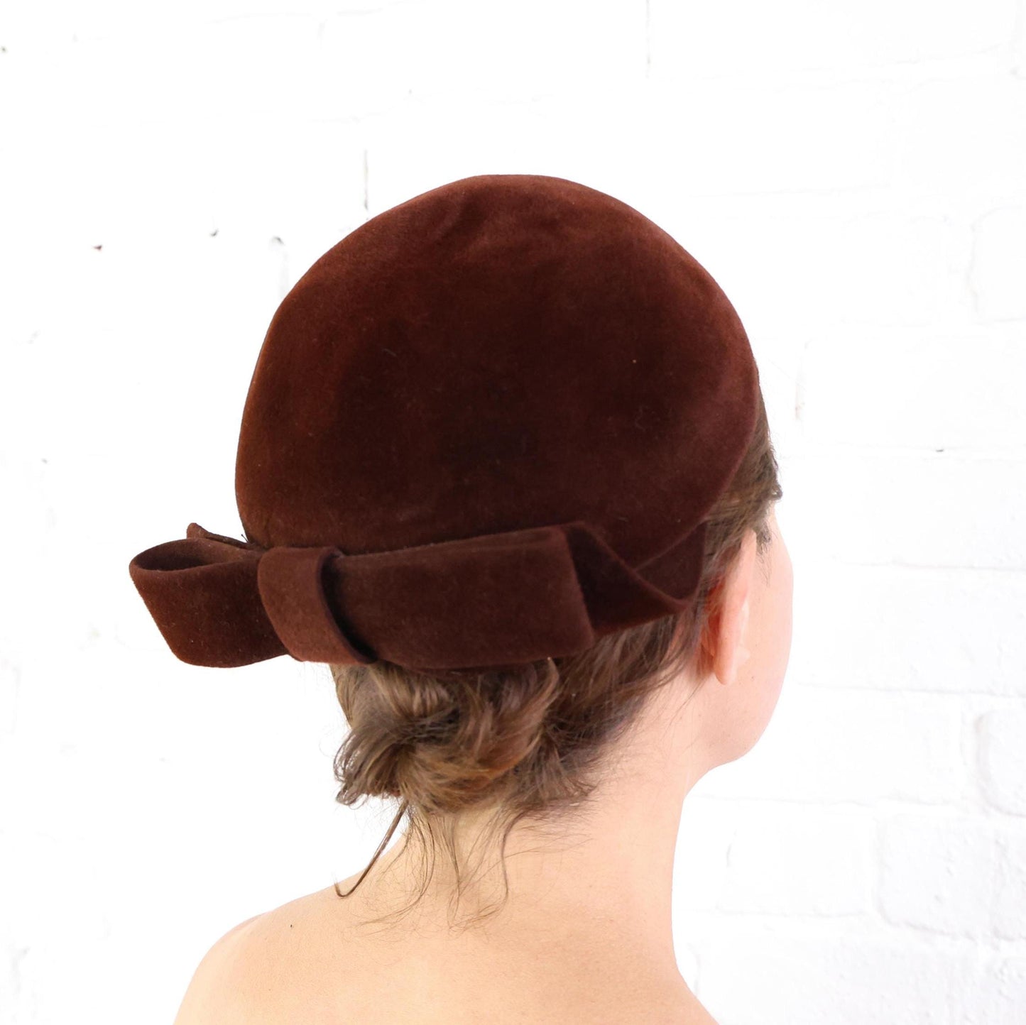 1950s Brown Wool Velour Bow Hat, Gene Doris New York