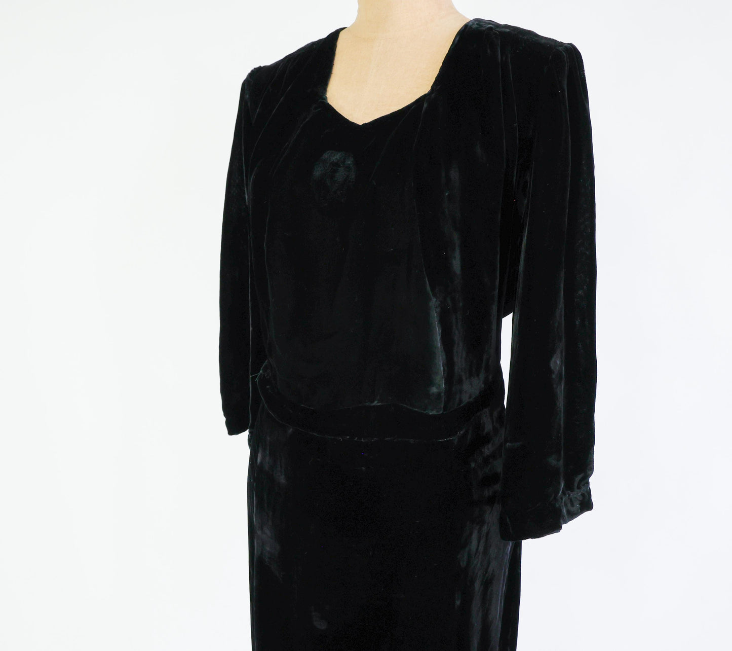 1930s Black Silk Velvet Evening Gown, 40" Waist