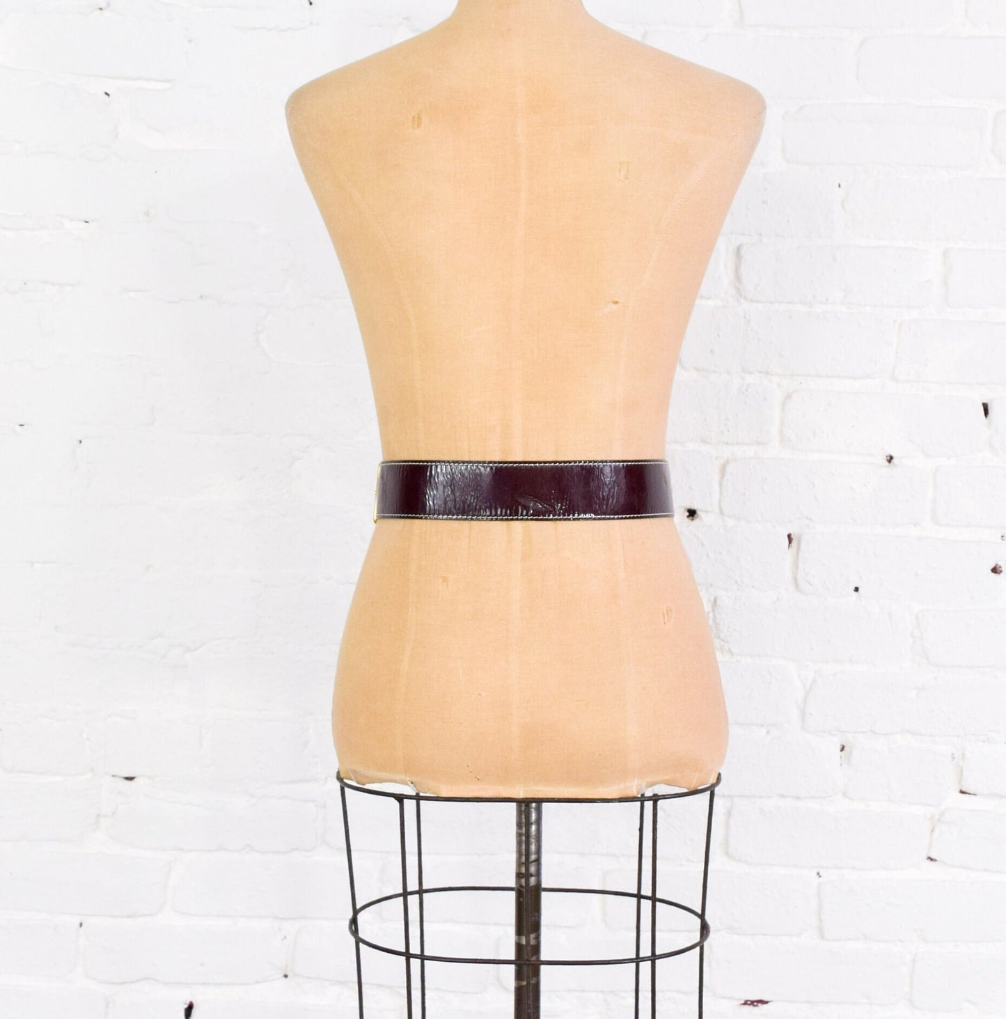 1980s Brown & White Patent Striped Belt | 80s Brown Patent Leather Belt | Escada