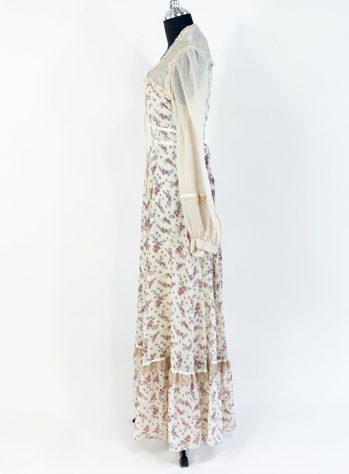 1970s Beige Gunne Sax Floral Maxi Dress, XS