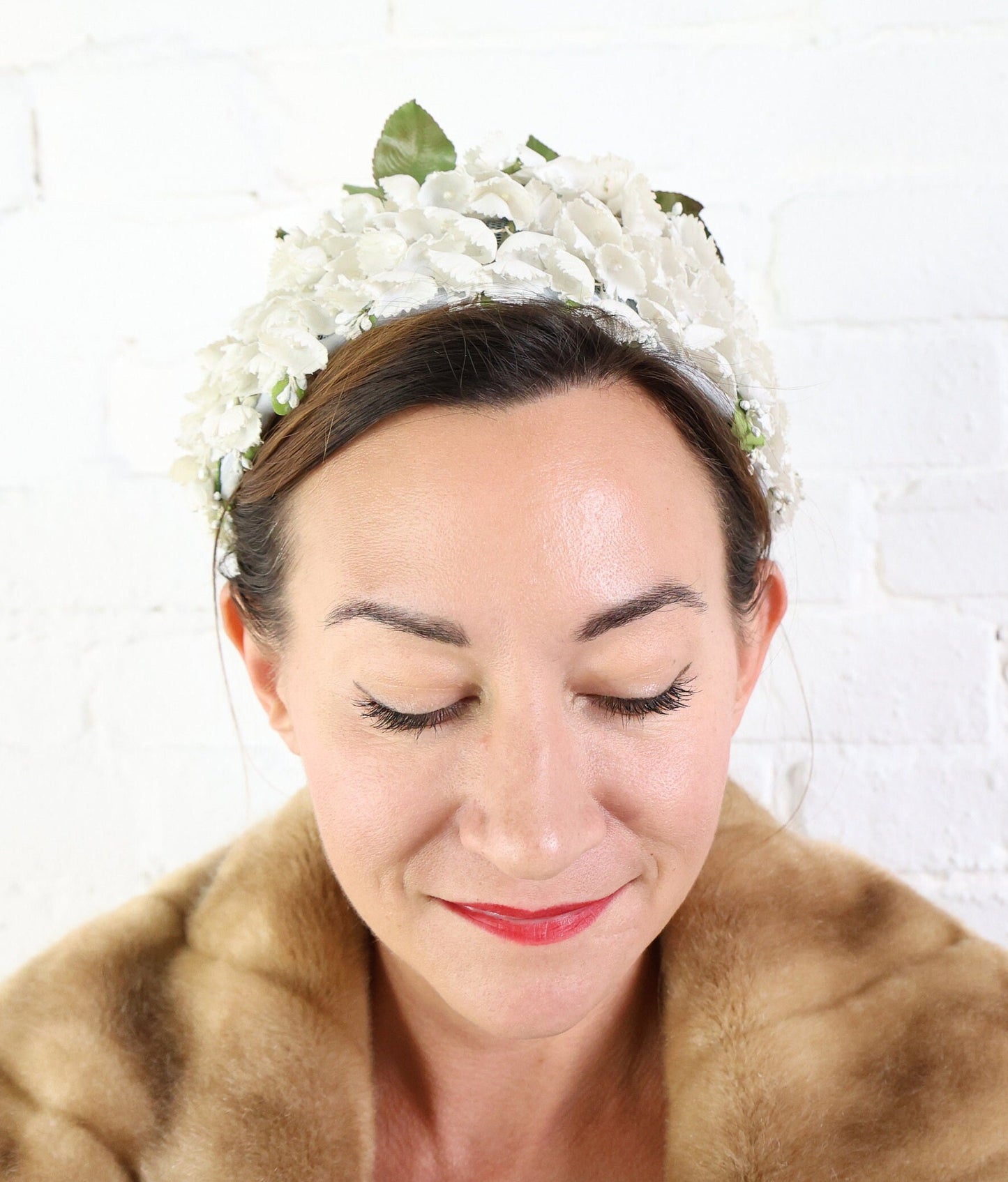 1950s White Flowers Fascinator Hat