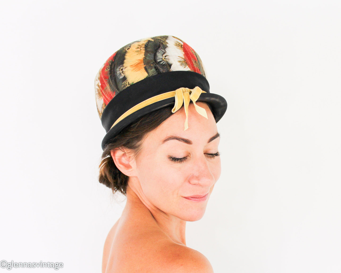 1960s Feather High Crown Bubble Hat