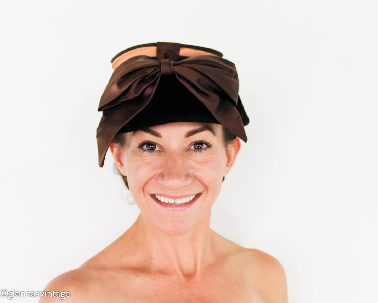 1950s Black Wool Felt Hat with Brown Satin Bow