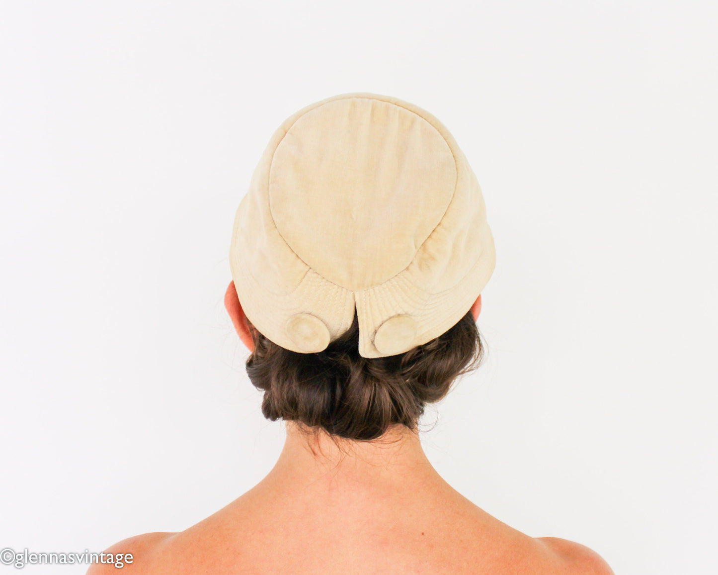 1940s Beige Velvet Hat Cap