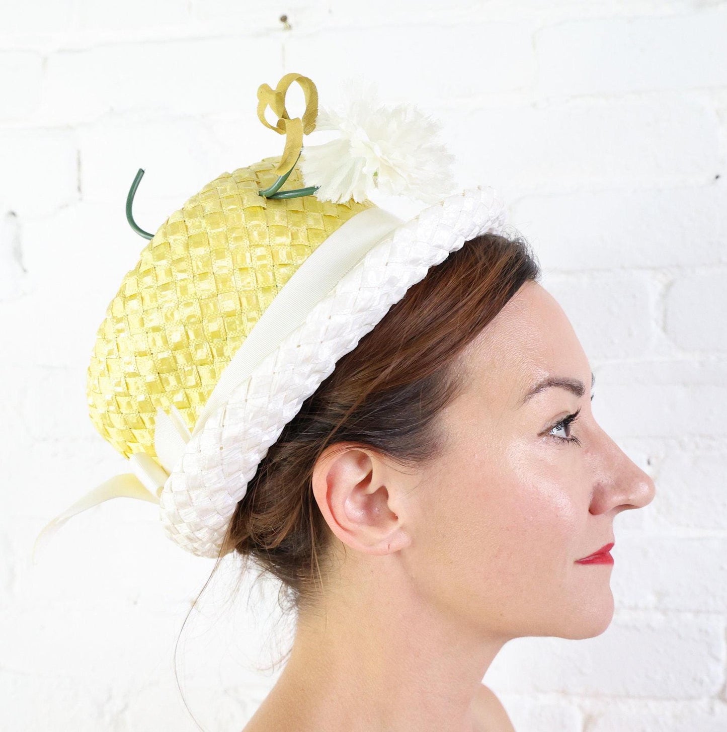 1960s Yellow & White Woven Raffia Straw Hat