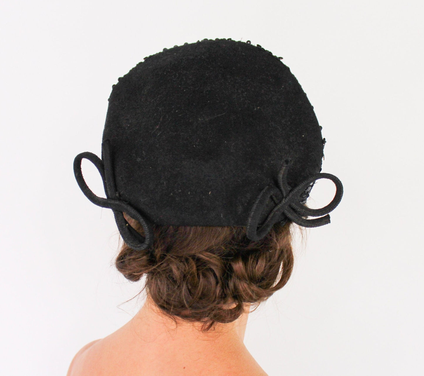 1940s Black Wool Sequin Hat | 40s Black Wool Felt Fascinator | Henry Pollak N.Y.