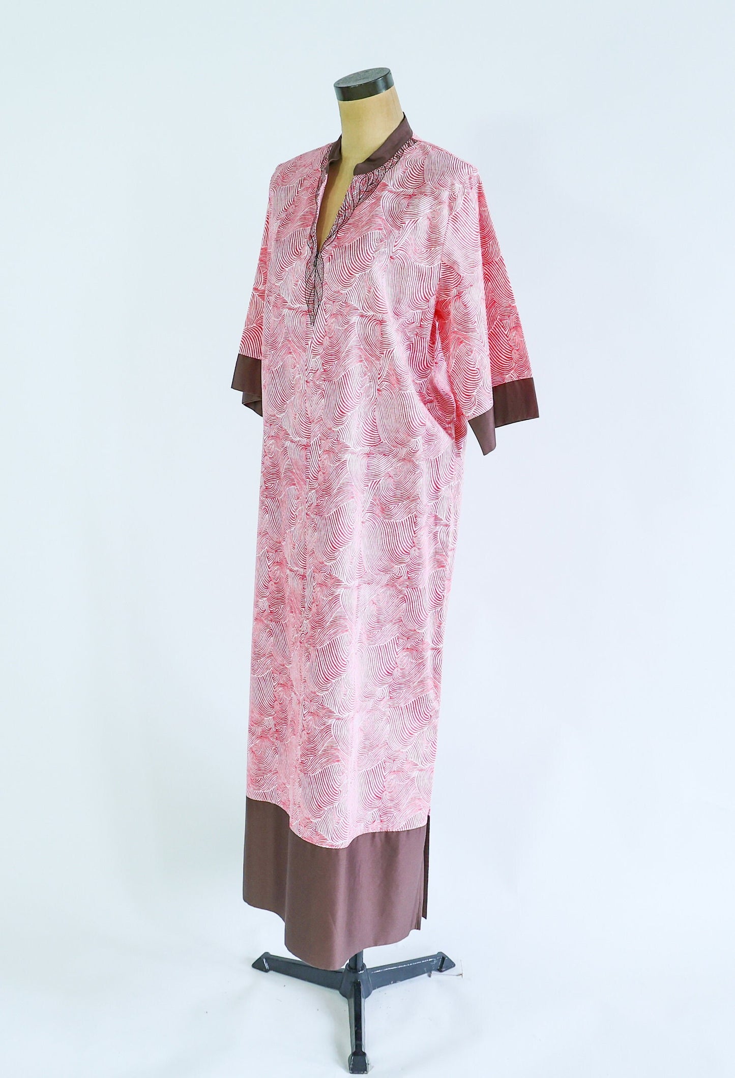 1980s Pink Cotton Caftan | 80s Pink Abstract Hostess Dress | Dressing Gown | I Magnin | Medium