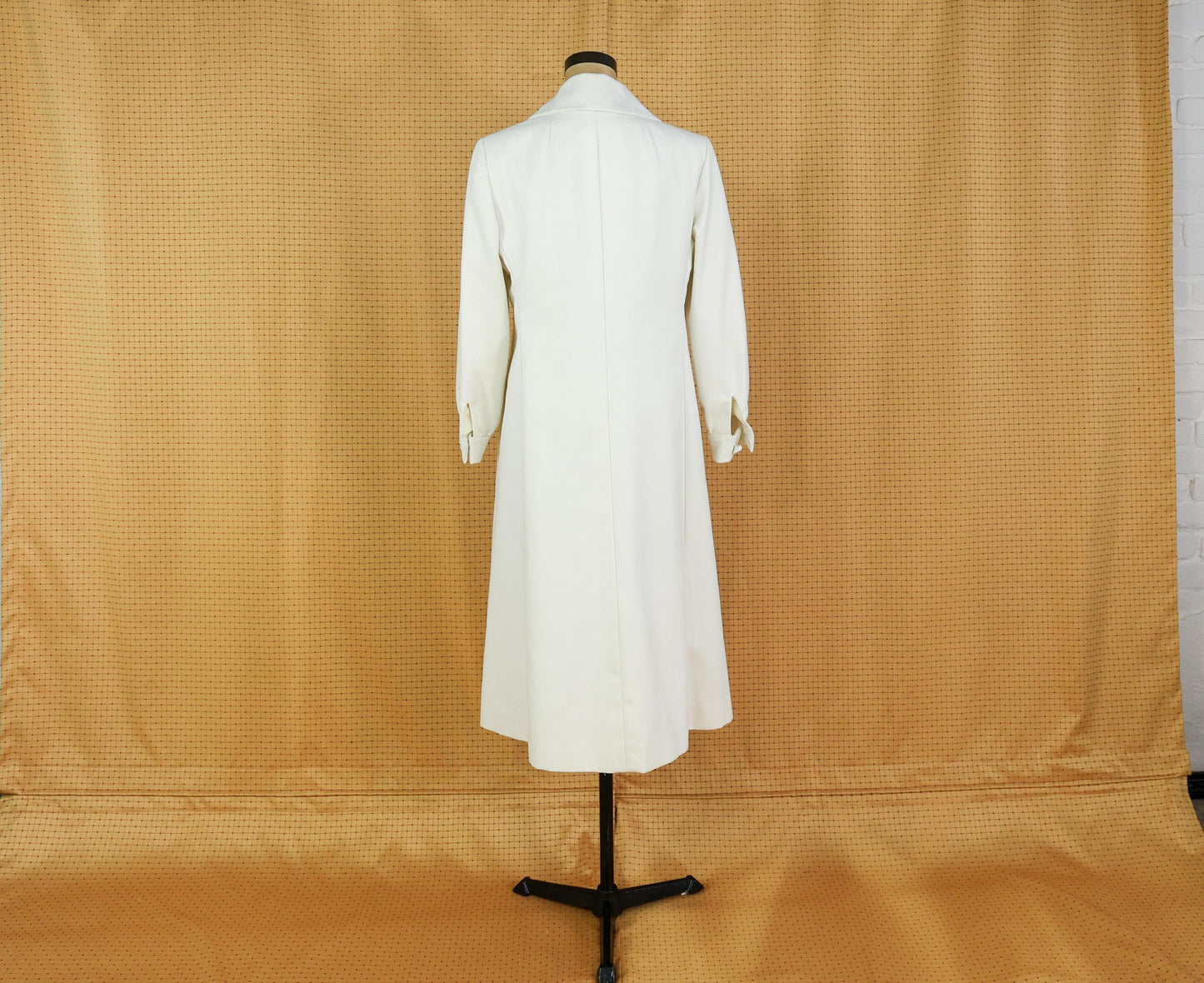 Bill Blass White Wedding Coat, 1960s Vintage Wedding Dress Coat, Large