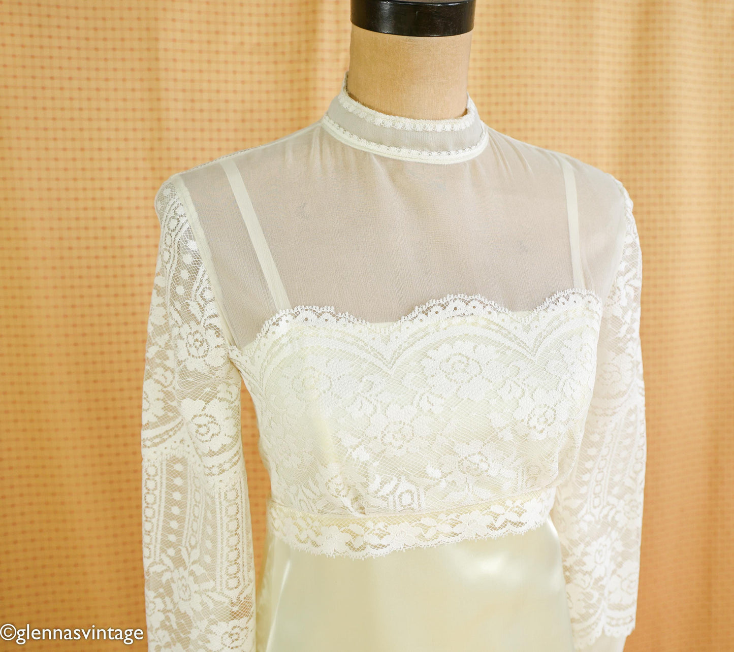 1970s Edwardian Style Wedding Gown in Candlelight Satin Lace, Small