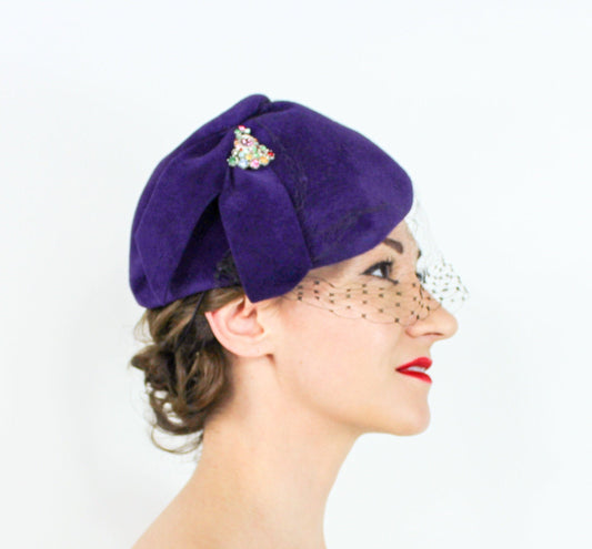 1950s Purple Wool Felt Fascinator Hat with Rhinestone Pin &Netting