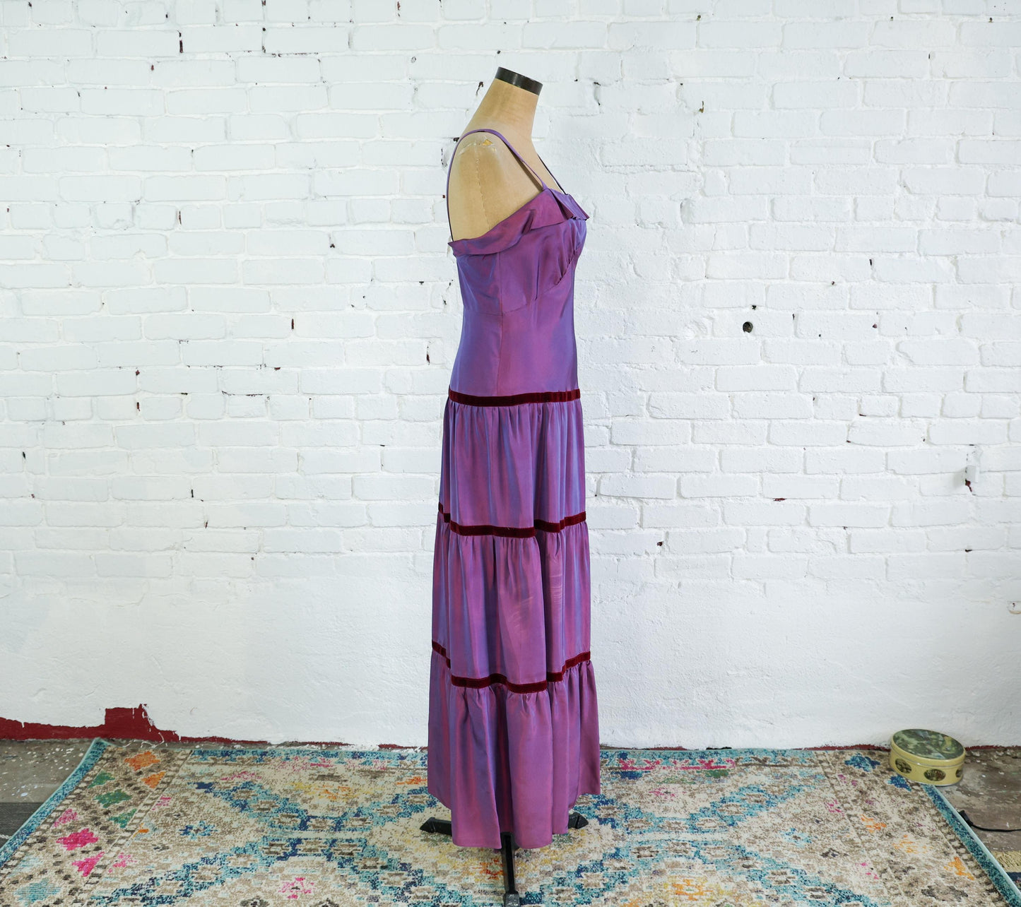1930s Iridescent Purple Taffeta Evening Gown with Velvet Trim, Small