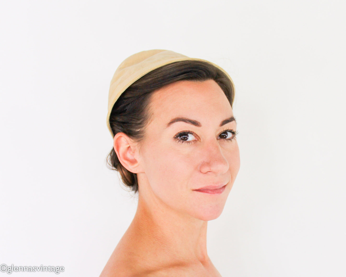 1940s Beige Velvet Hat Cap