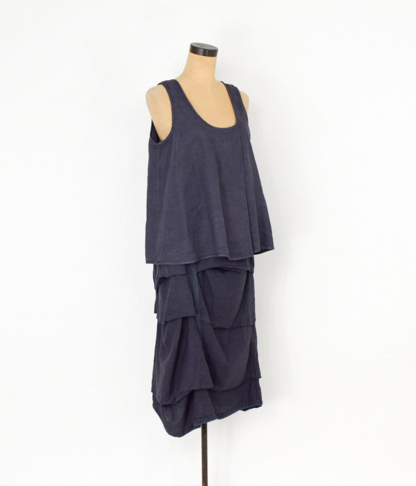 1980s Cynthia Ashby Linen Set | Tiered Skirt & Blouson Top (Medium)