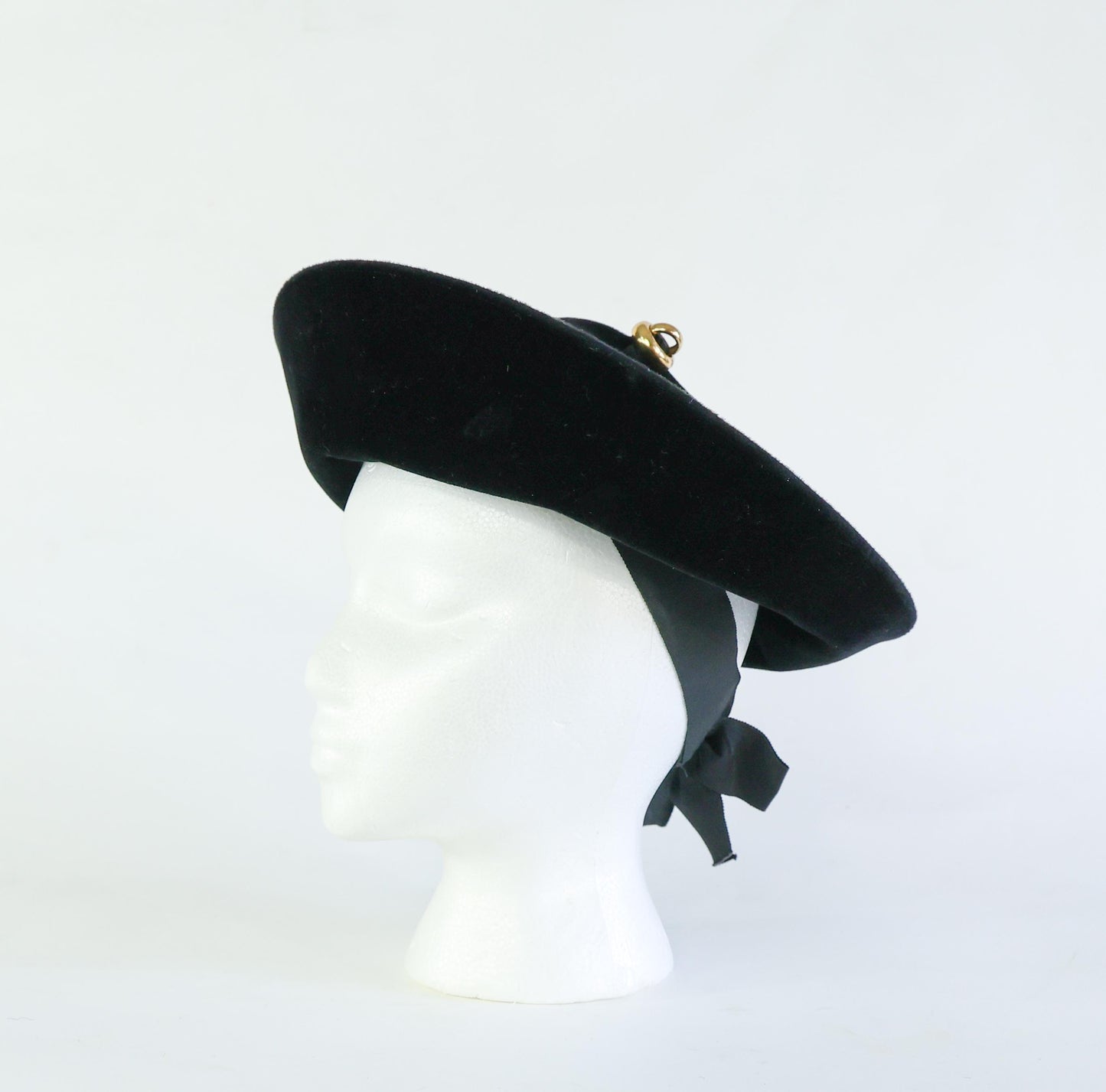 1940s Black Velvet & Wool Felt Hat