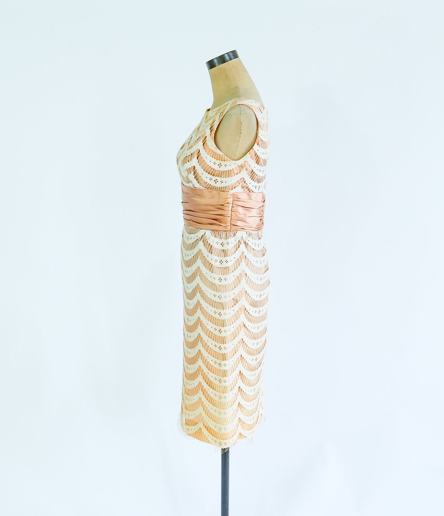1950s Apricot & White Lace Sheath Dress, Small