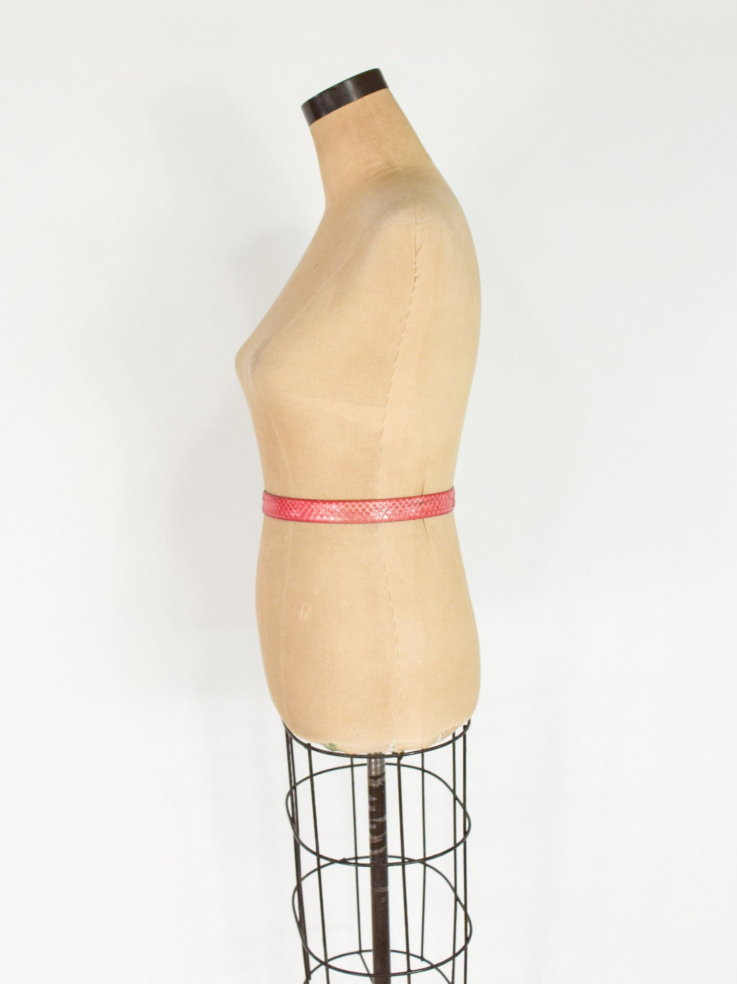 1980s Pink Snakeskin Belt | 80s Orange Skinny Leather Snakeskin Belt | Collectif