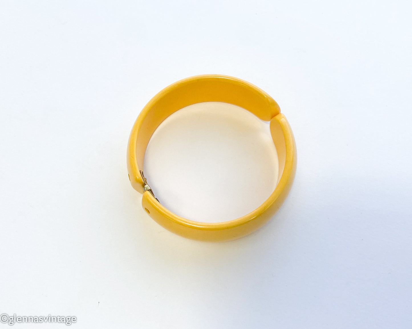 1930s Butterscotch Bakelite Clamper | Yellow Hinge Bracelet