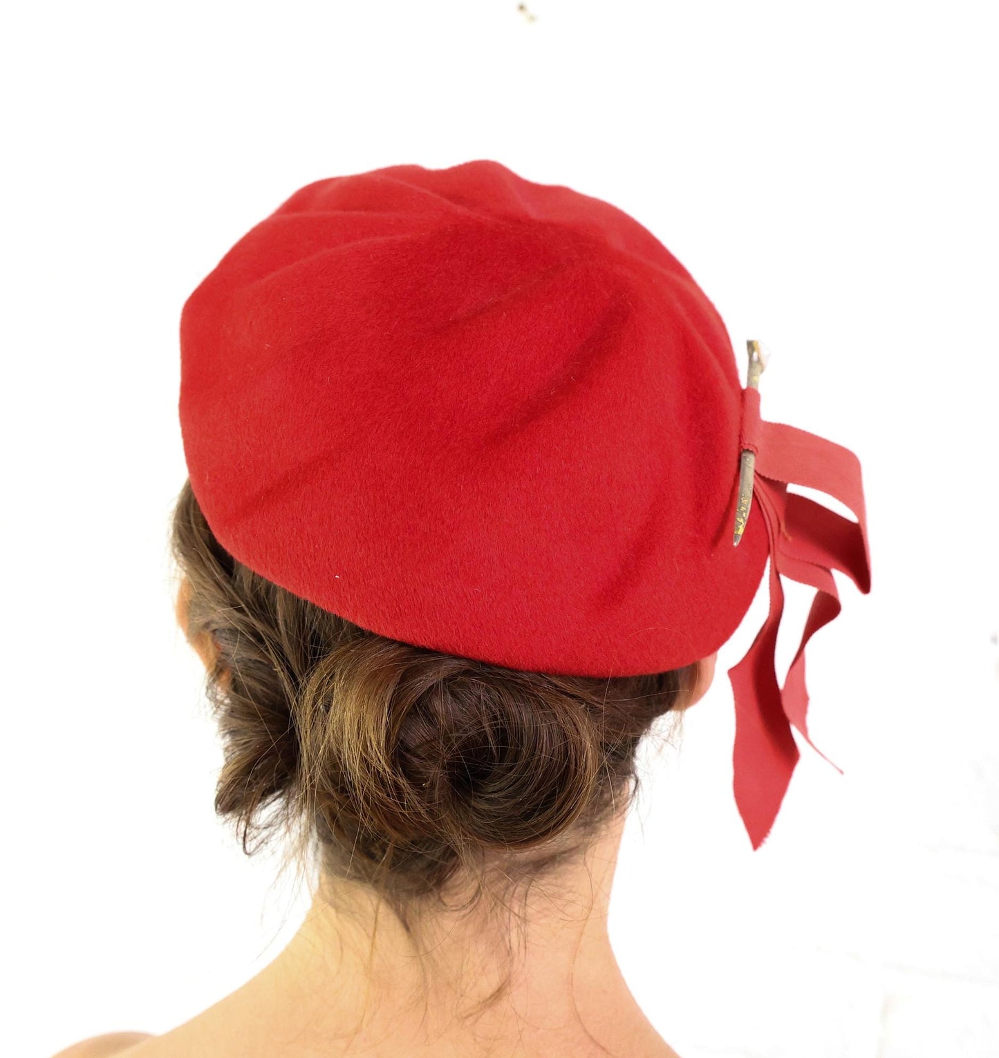 1950s Red Wool Beret with Bow Detail