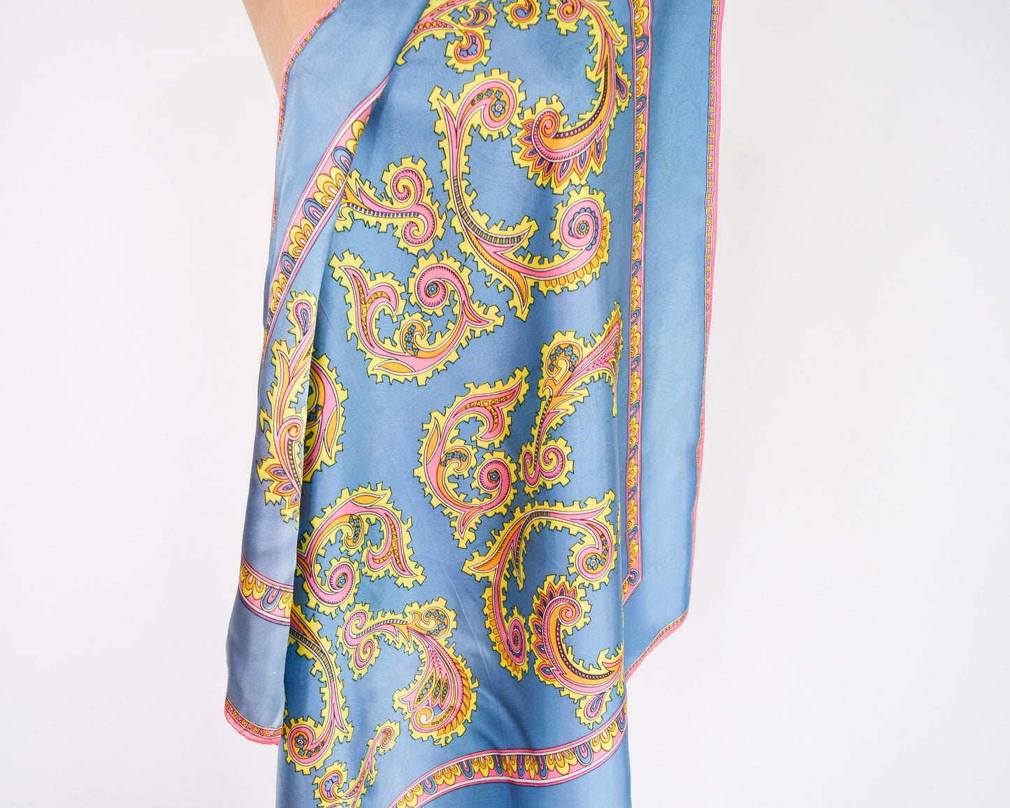 1950s Turquoise Blue & Gold Paisley Print Scarf