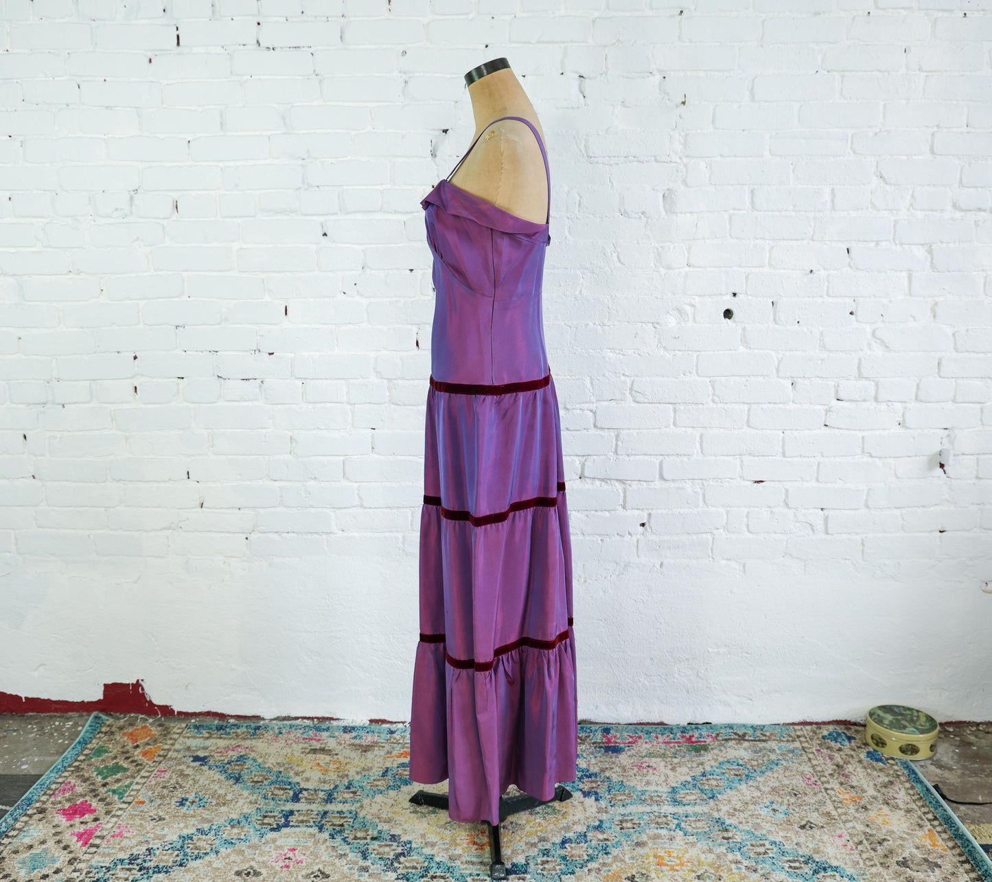 1930s Iridescent Purple Taffeta Evening Gown with Velvet Trim, Small