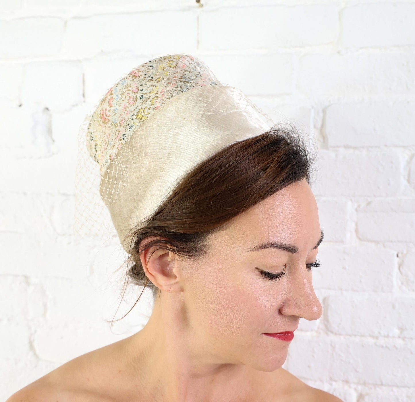 1960s Beige Velvet Brocade High Crown Hat