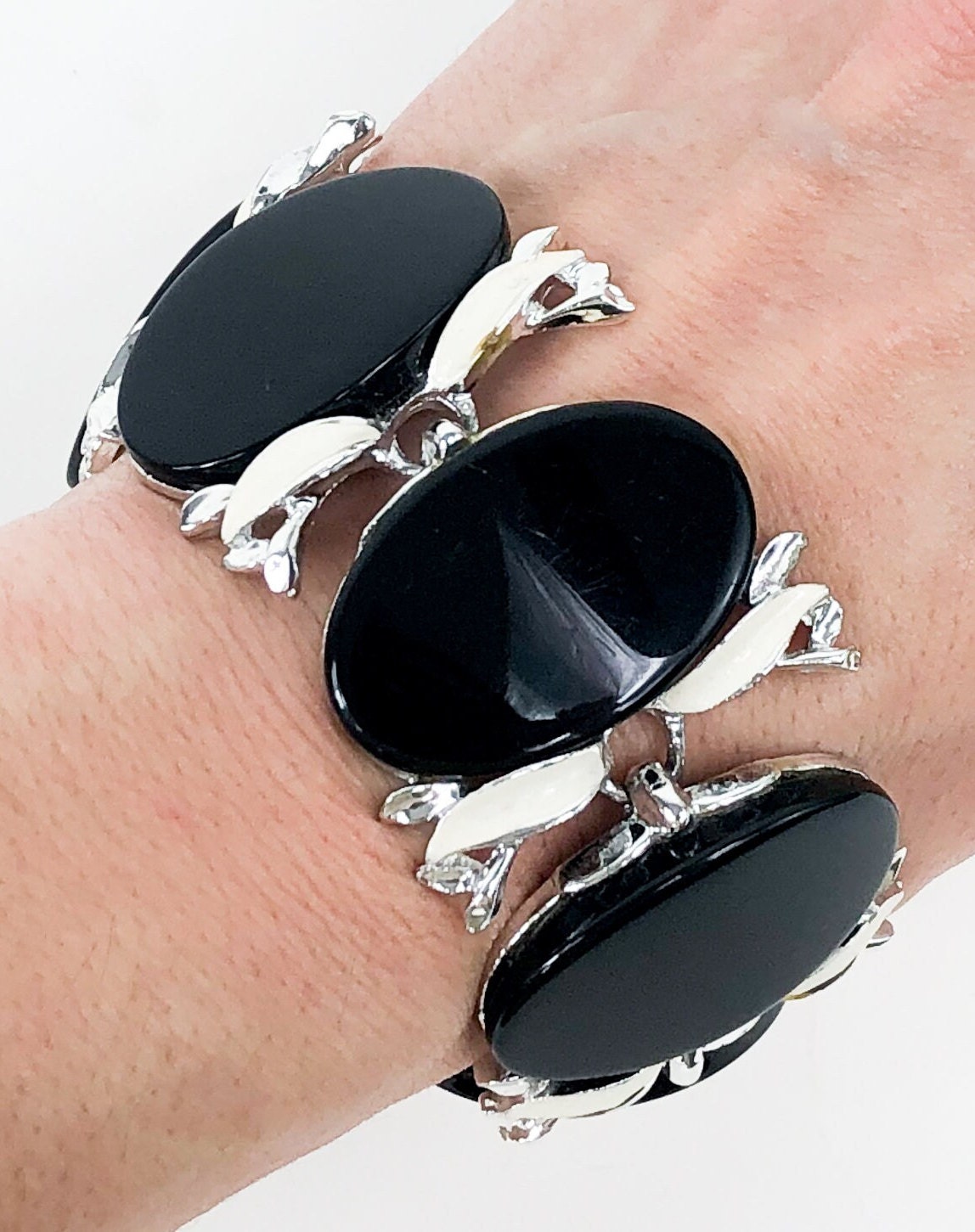 1960s Black Plastic Link Bracelet | 60s Black Ovals Lucite Bracelet | Black Link Bracelet