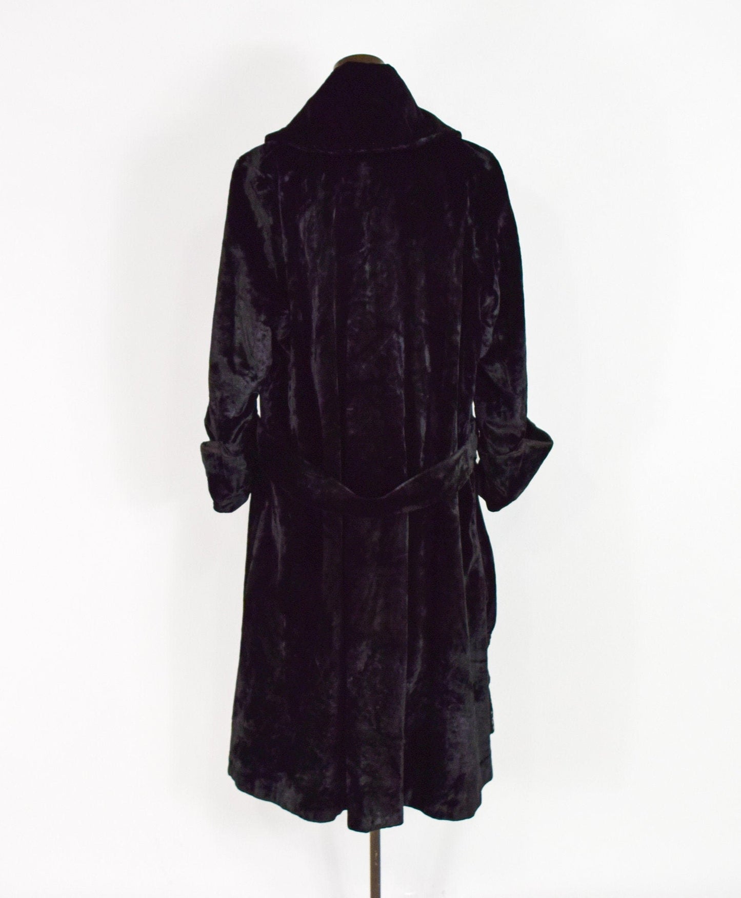 1900s Black Cotton Velvet Downton Abbey Coat with Portrait Collar, Large