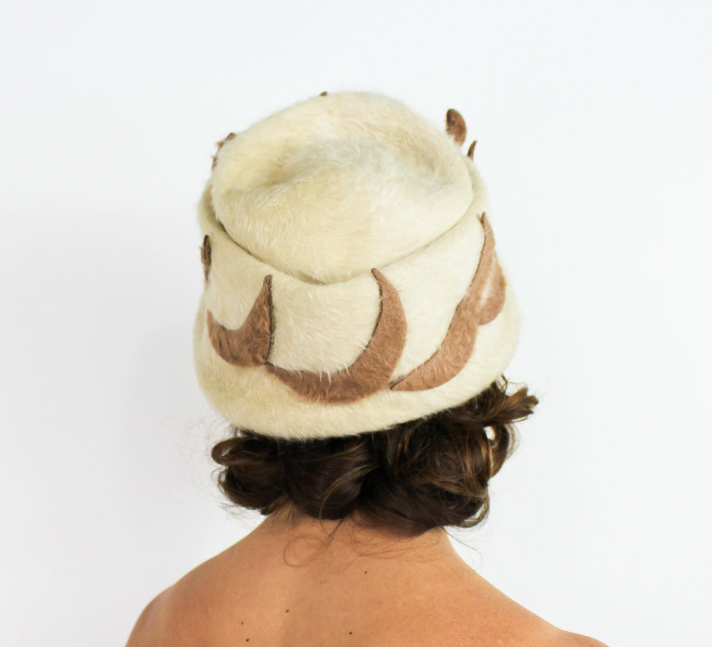 1950s Beige Mohair Bucket Hat