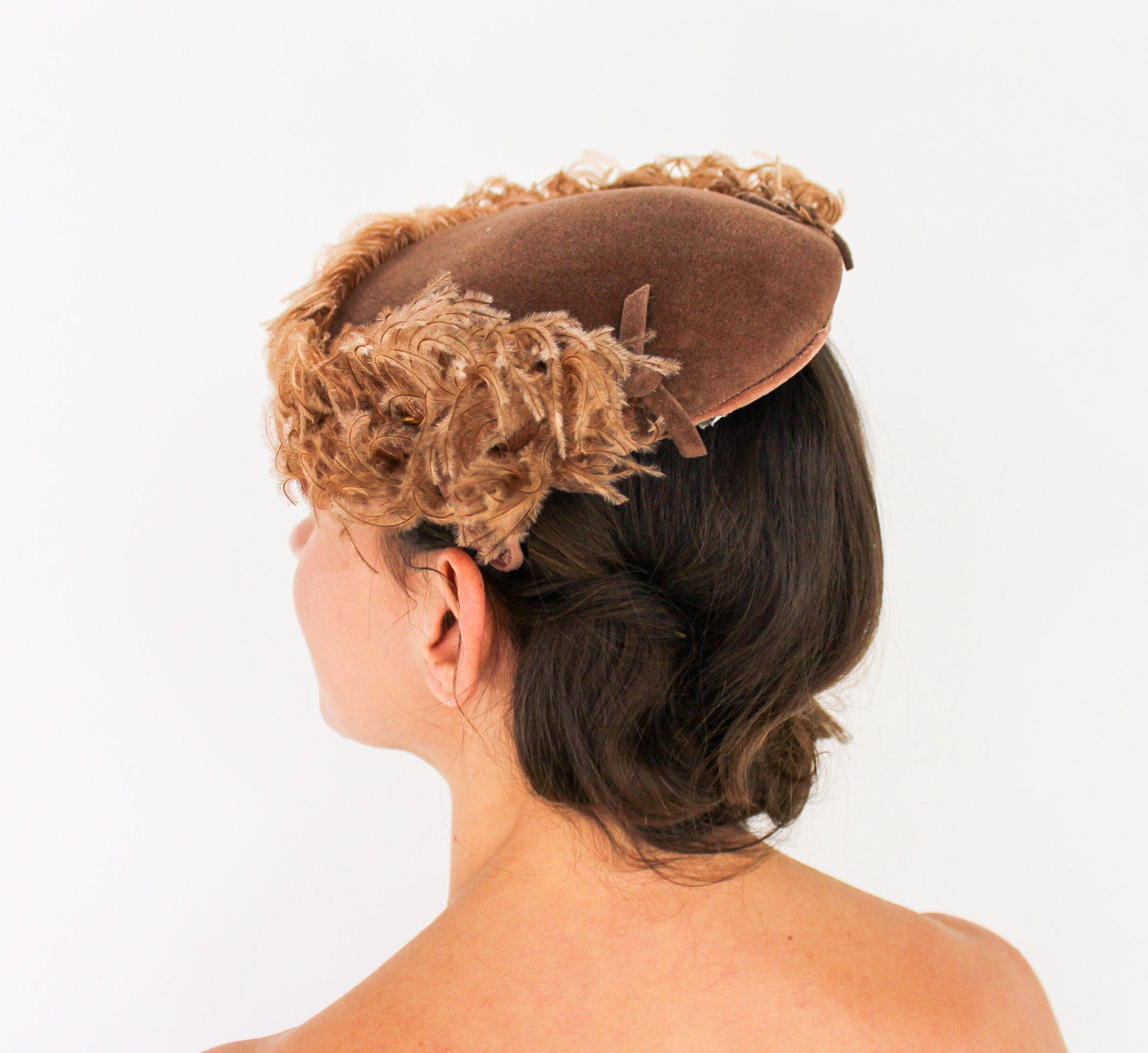 1950s Brown Wool Velour Saucer Hat | Vintage Feather Trim