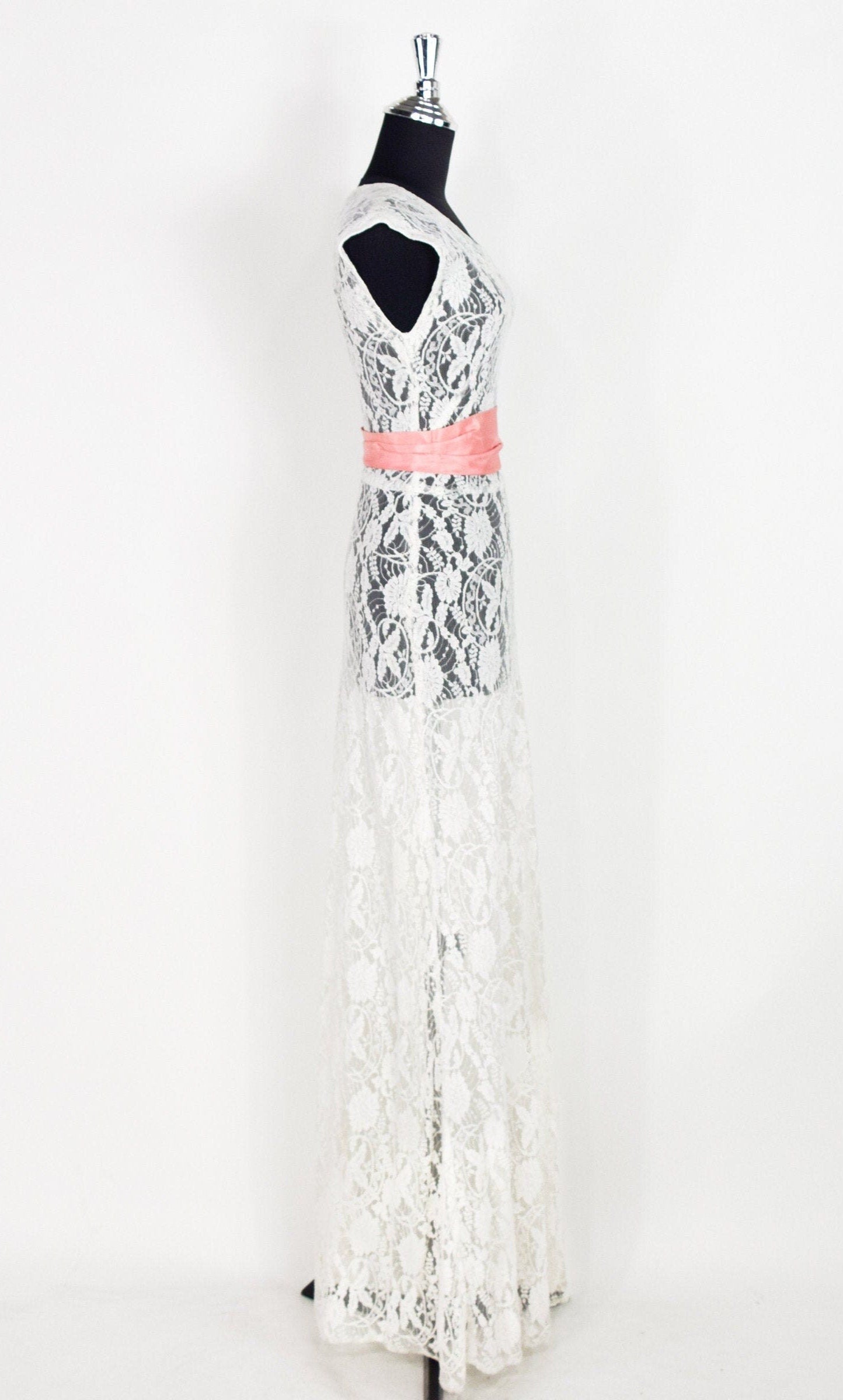 1930s White Lace Gown & Gloves, Garden Party Dress, Extra Small